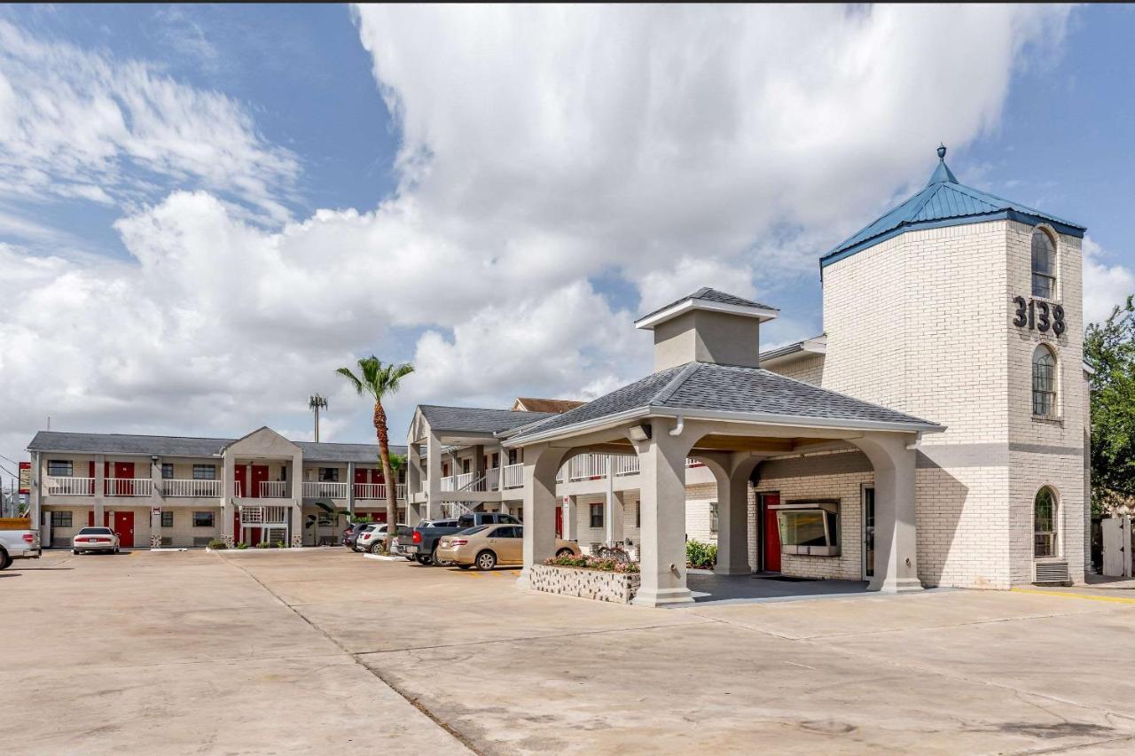 Summit Inn - Houston Medical Center - Nrg Park Exterior photo